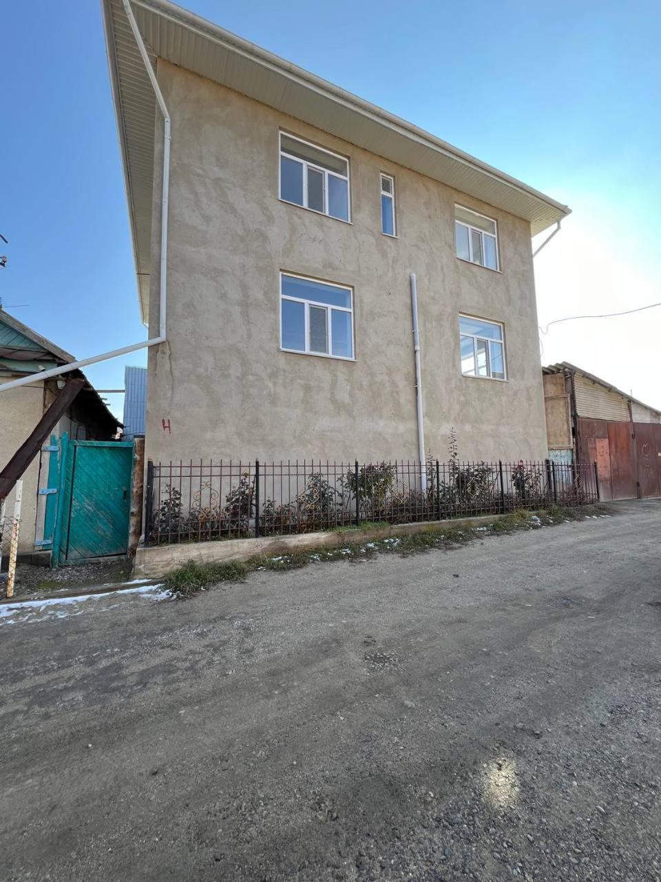 Emir Guest House In 卡拉科尔 外观 照片