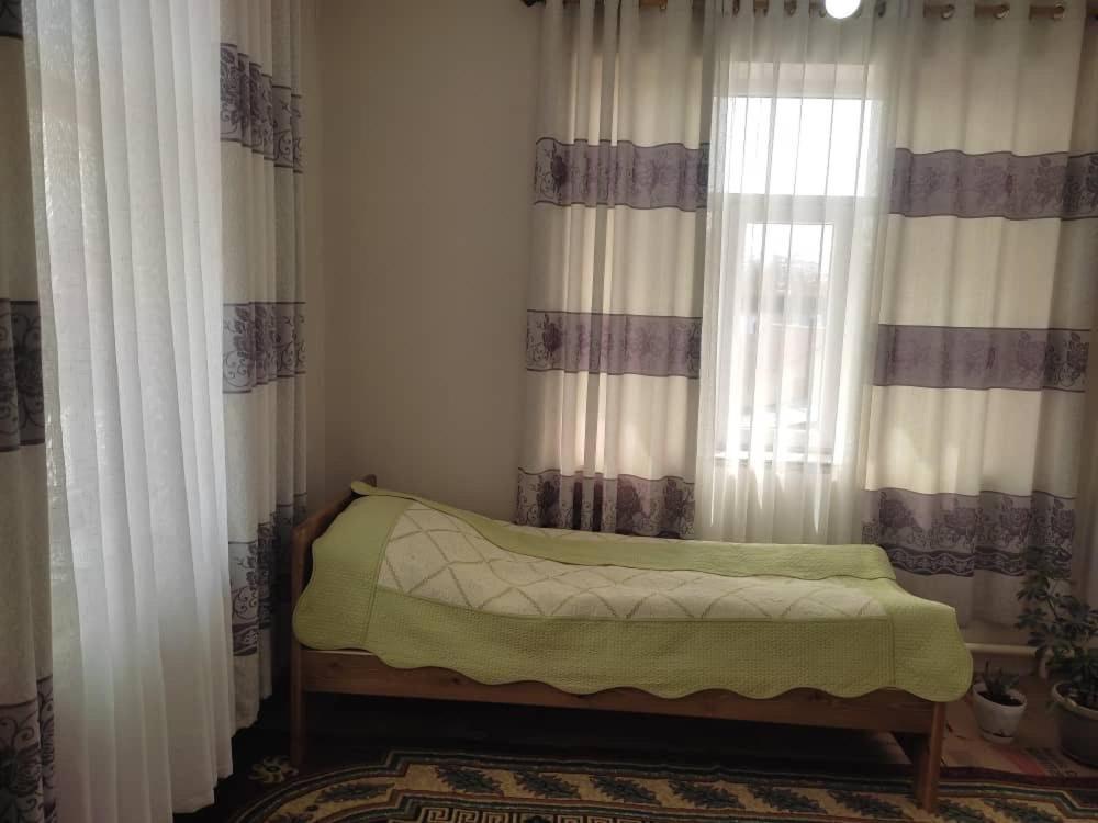 Emir Guest House In 卡拉科尔 外观 照片