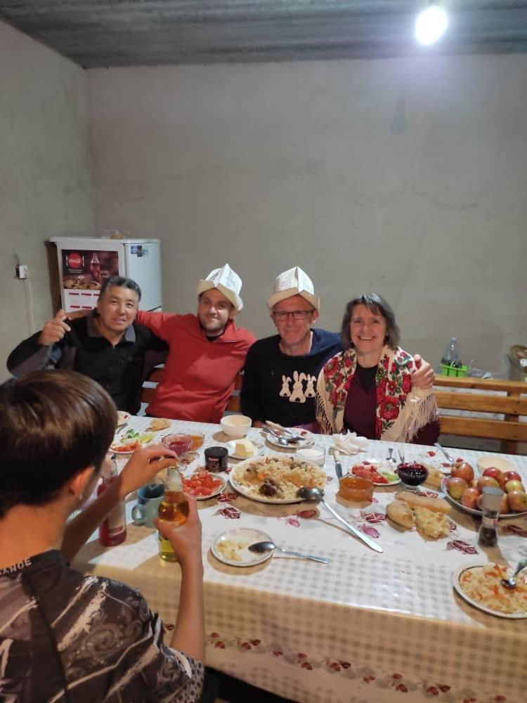 Emir Guest House In 卡拉科尔 外观 照片